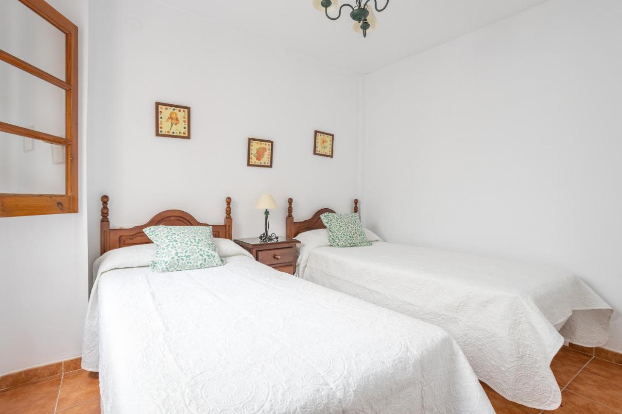 Apartment Nieves 2 Nerja Eksteriør billede